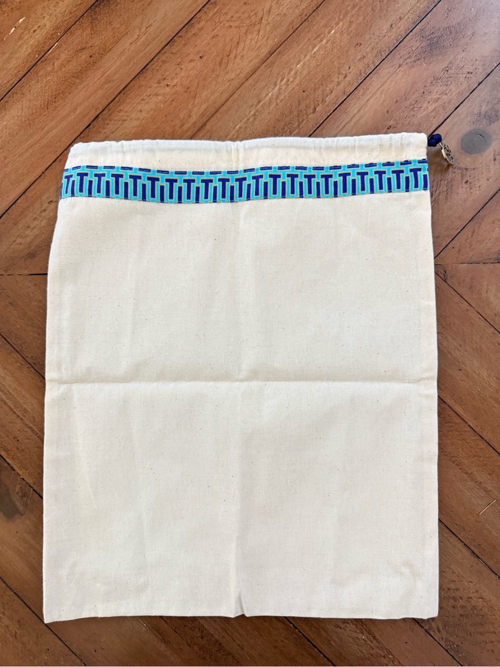 Tory Burch cloth bag，new